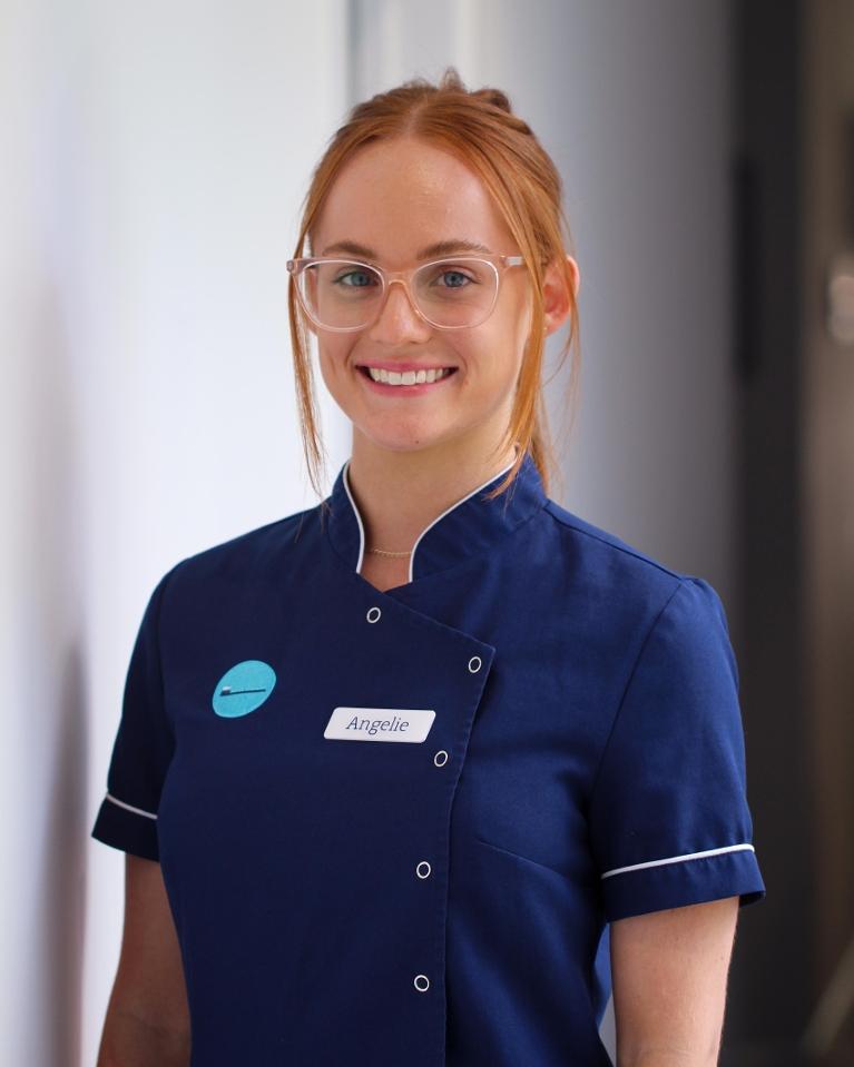 Ange - Dental Assistant